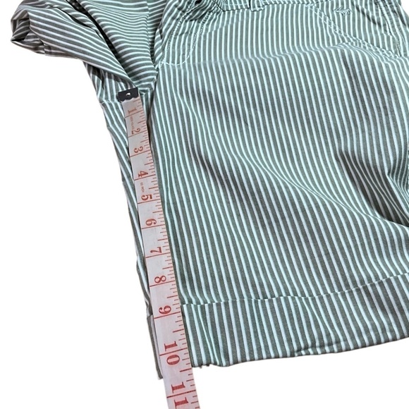ABERCROMBIE & FITCH Cotton Jade / White Striped Cuffed Shorts US Sz 8 - Picture 8 of 11